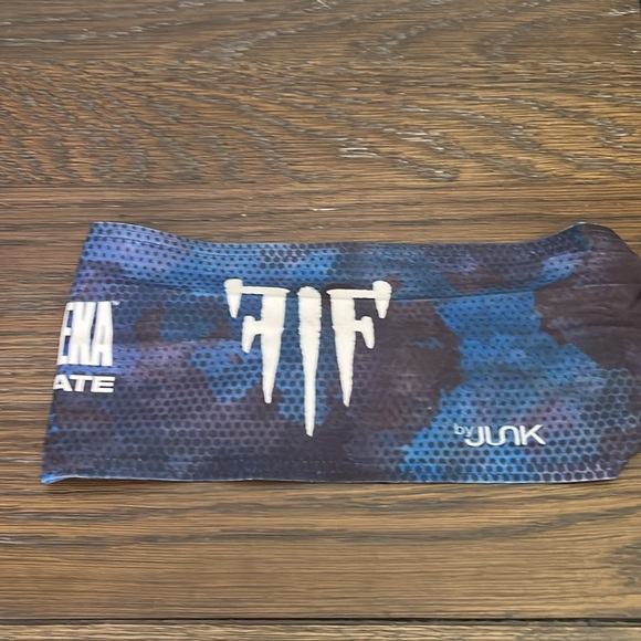 JUNK Brand digital camo blue headband - Picture 3 of 8